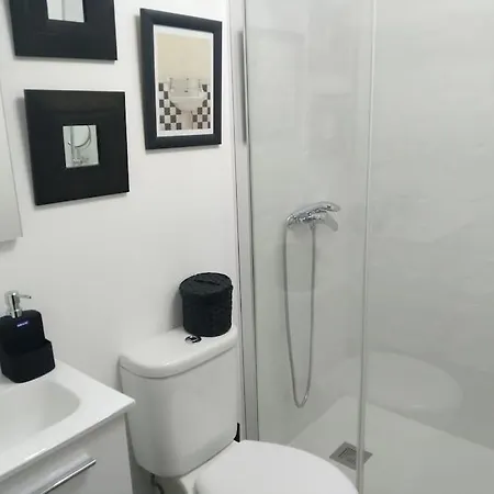 Apartamento Acogedor En Pleno Centro De Wifi. * ויגו